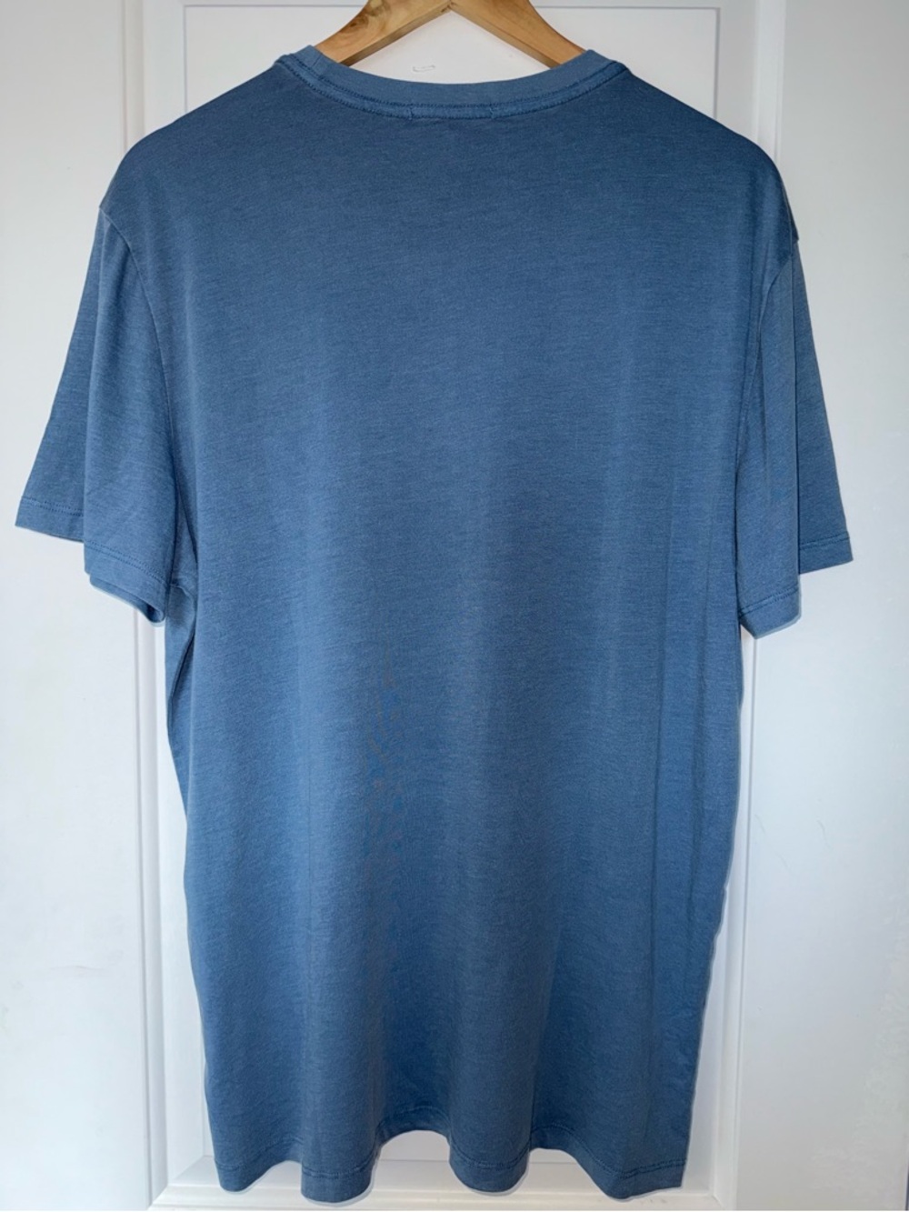 Marine Layer NWT Signature Crew Graphic Tee in Coronet Blue - Picture 4 of 8